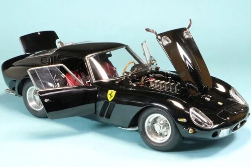 1/18 CMC Ferrari 1962 Ferrari 250 GTO Black Christmas Edition L/E 600 M-259 BNIB - Picture 13 of 20
