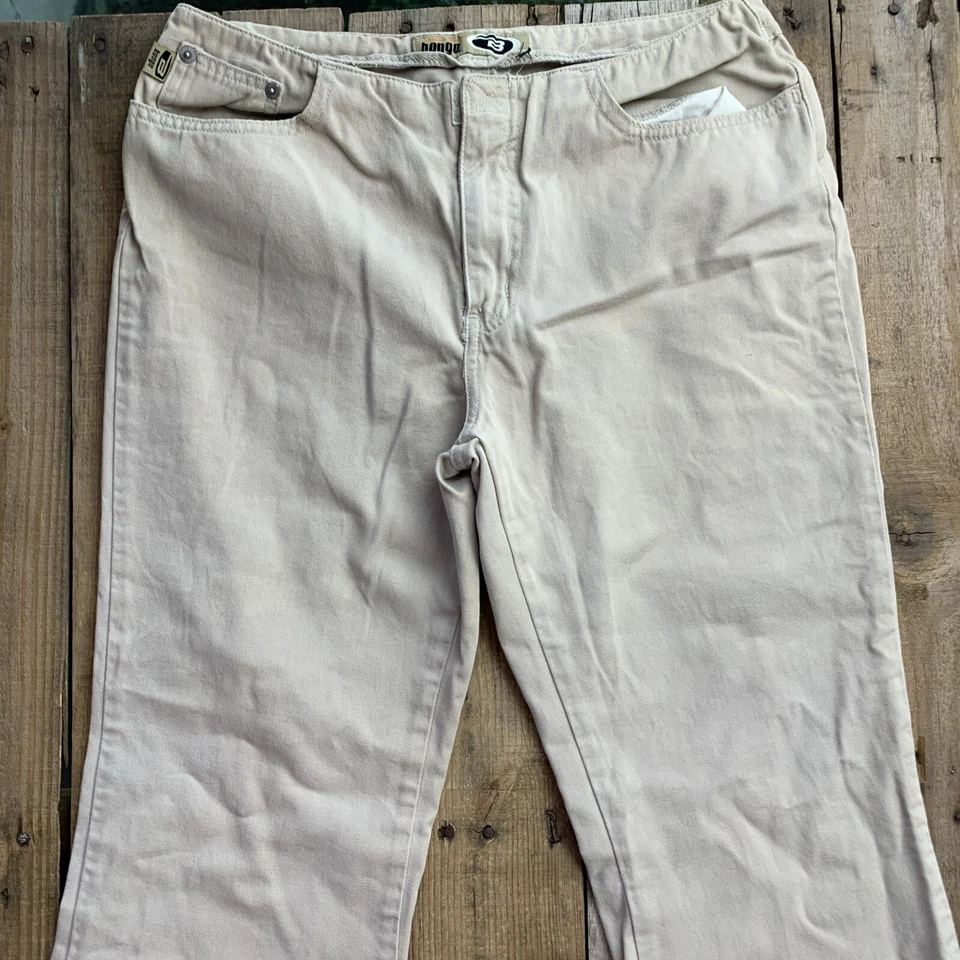 Calça Bongo Cáqui Feminina Bootcut Tamanho (Veja Medidas) - Imagem 3 de 4