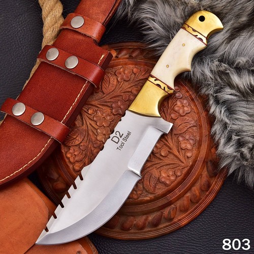 D2 KNIVES TRAKKER MIDNITE  BONE HANDLE  GOLD PIN - Picture 1 of 6