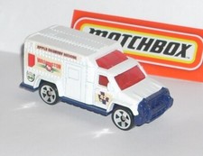 2002 Matchbox McDonalds Happy Meal Toy DieCast Washington County Ambulance White