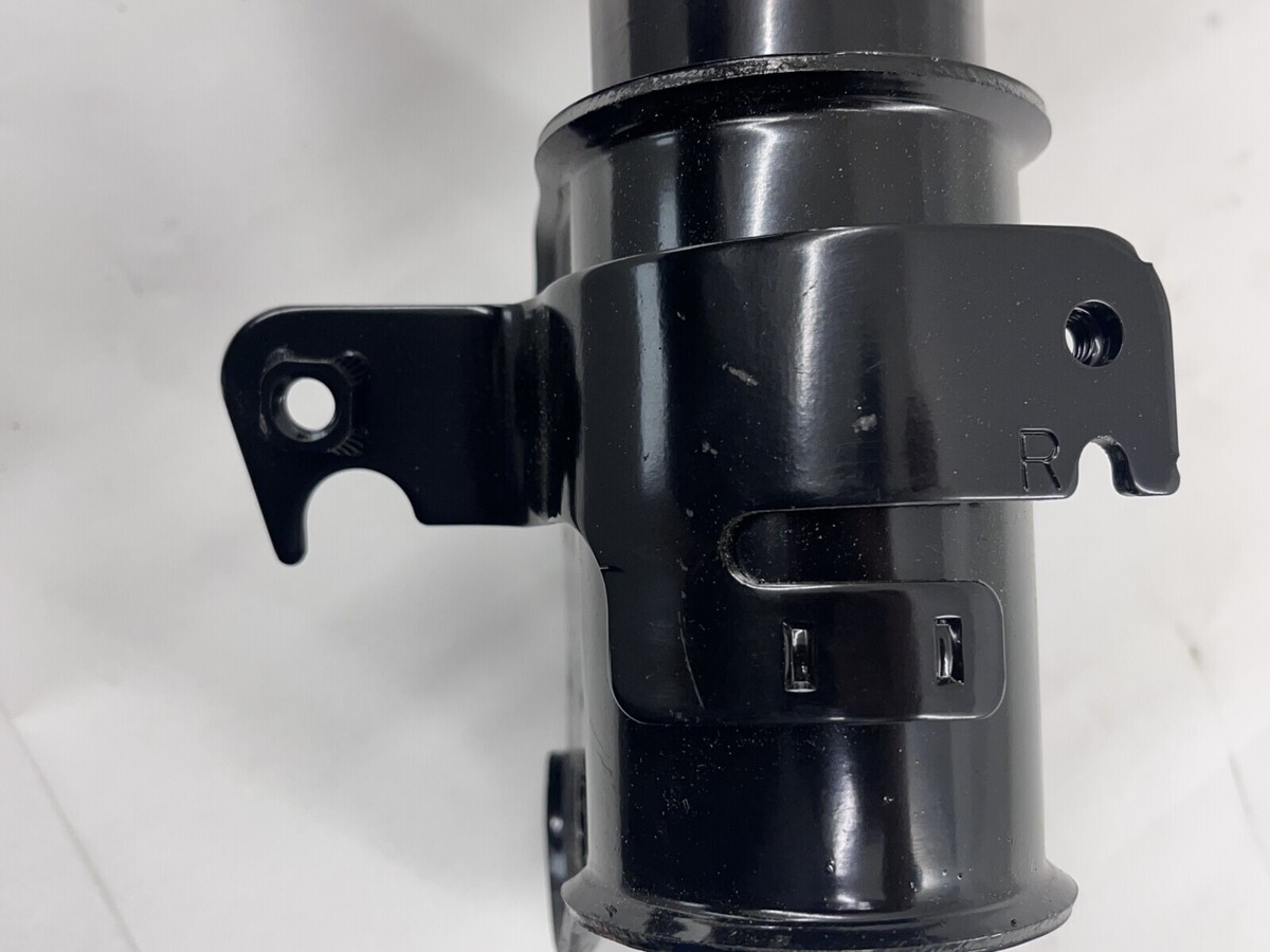 り KYB Excel-G Right Strut 334317 | eBay