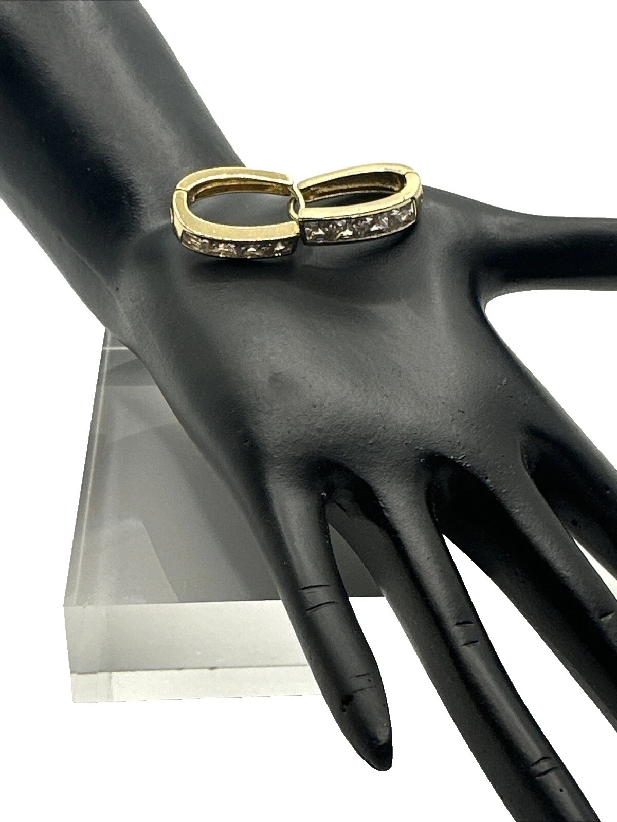 Zafiro (imitación) Huggie Pendientes de Moda enchapado en oro Amarillo