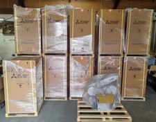 MINT CONDITION MITSUBISHI MELFA RV-13FLM-1Q-S11 Compatible Controller CR750