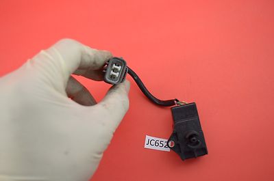1990-1993 Honda Accord MAP Sensor Denso 0798001771 JC652 Manifold