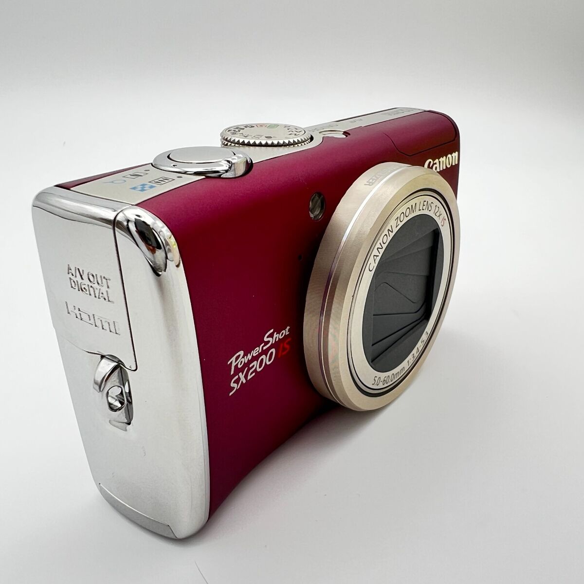 Canon PowerShot SX200 IS Red 12.1MP Compact Digital Camera Canon PowerShot SX200 IS Red 12.1MP Compact Digital Camera
