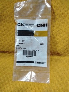 CNH 9706807 Stud Package Of 2