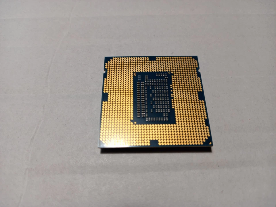3 x CPUs Untested/bent pins - AMD Sempron & Intel Core i5 - image 3 of 4