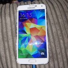 Samsung Galaxy S5 16GB Shimmery White (Unlocked) Smartphone