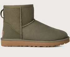 Ugg Women Classic MINI II Booties in Moss Green 11