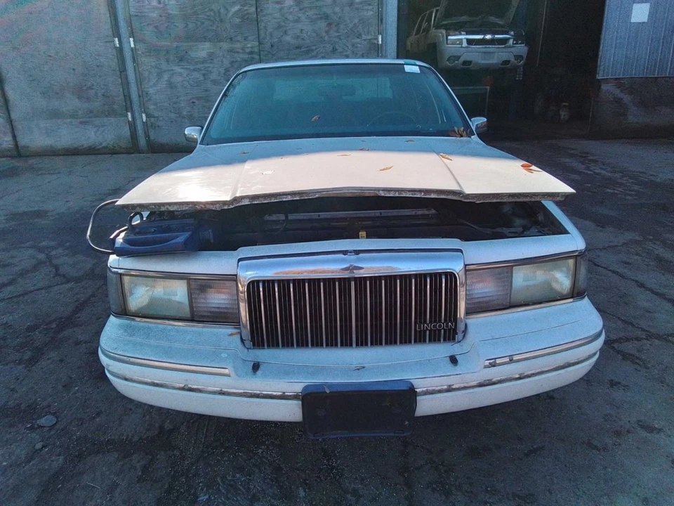 Wheel 15x6-1/2 Aluminum Lacy Spokes Fits 90-96 LINCOLN & TOWN CAR 1591535 - Image 3 of 4