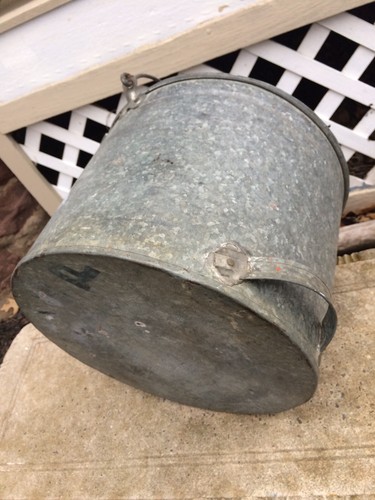 Rare Vintage Large Antique Galvanized Metal Minnow Bait Bucket - Picture 11 of 12