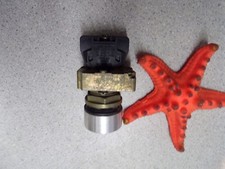 Allen Bradley 800E-A2L Green Push Button Switch FREE SHIPPING 