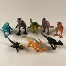 Dinosaur Toy Figures Mixed Lot of 8 Dinosaurs 4 to 6" Multicolor Plastic