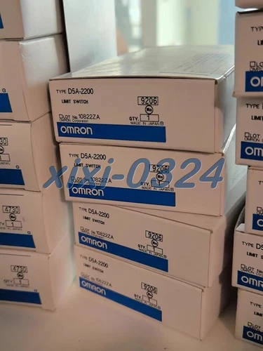 1pcs  NEW OMRON  D5A-2200  Limit switch  DHL shipping