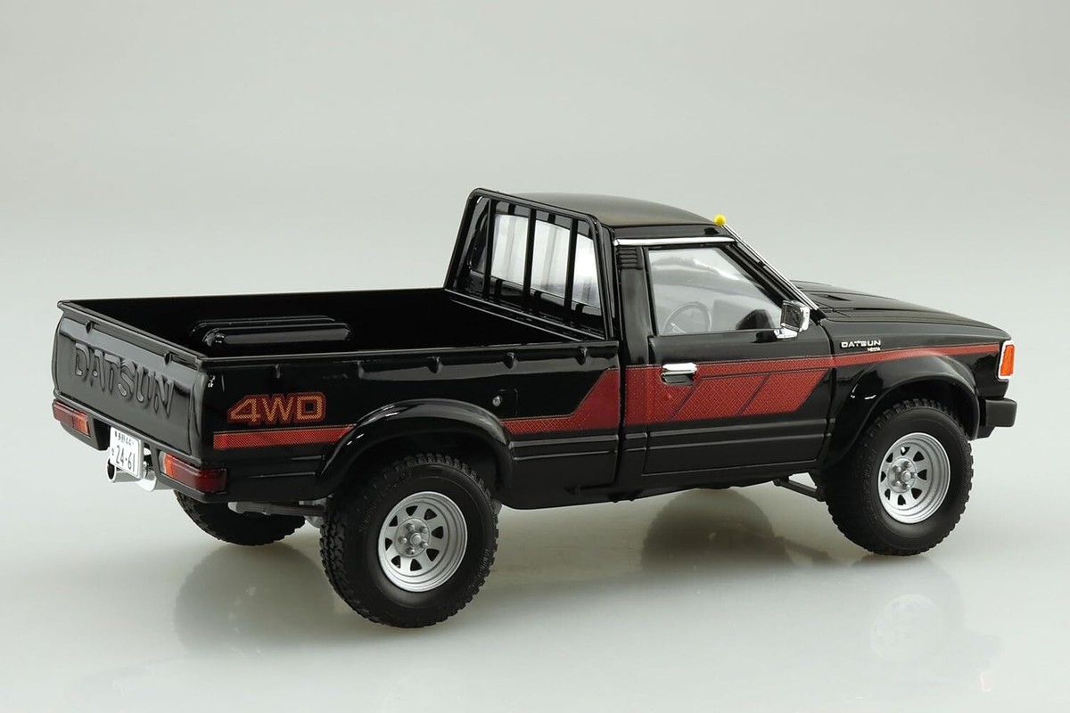 Aoshima 1/24 The Tuned Car No.91 NISSAN 720 DATSUN TRUCK LIFT UP