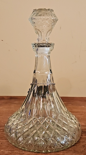 MCM John Paul Jones Captain's Decanter Libbey 33 oz. W/ Stopper & Bourbon Tag - Picture 6 of 13