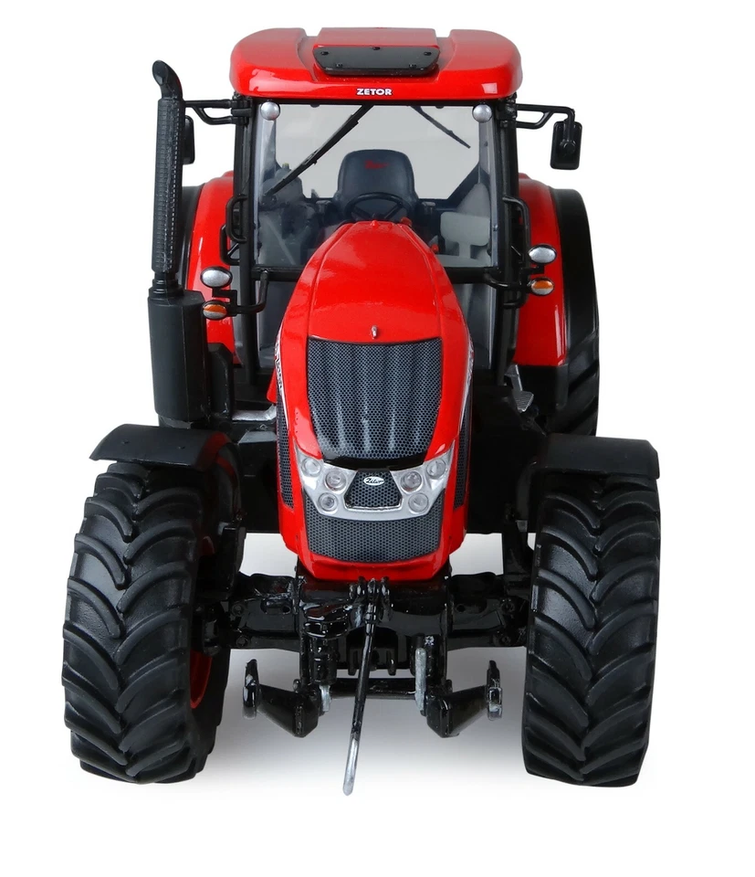 Universal Hobbies 1:32 Scale Zetor Crystal 160 (2016) Tractor UH4951 - Image 3 of 4