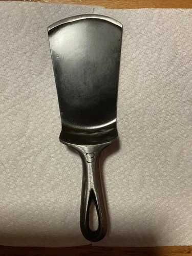 Vintage Cast Iron GRISWOLD No.3 Skillet Repurposed For A Spatula