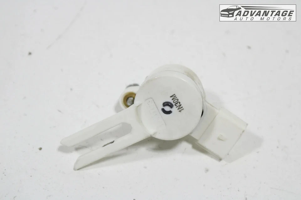 2016-2024 CHEVROLET CAMARO BRAKE PEDAL STOP LIGHT SWITCH POSITION SENSOR OEM - Image 3 of 4