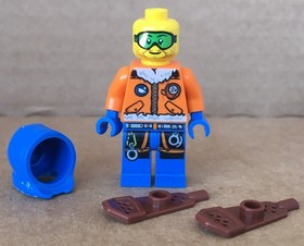 LEGO&reg; - Minifigure Arctic Explorer from set 60036 - cty493 cty0493 cty497 cty0497