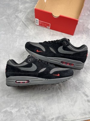 Gr.45 - Nike Air Max 1 Bred Black Red Mini Swoosh FV6910-001
