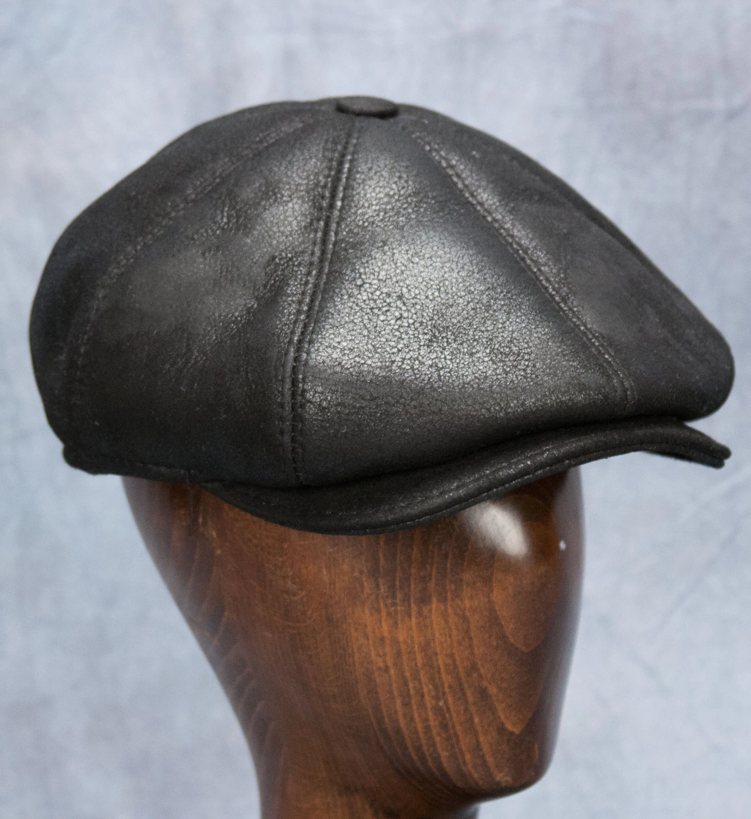 NEW Newsboy Cap (Black) - 100% Sheepskin by Northern Hats (SKU: 08K-BLK-AS)