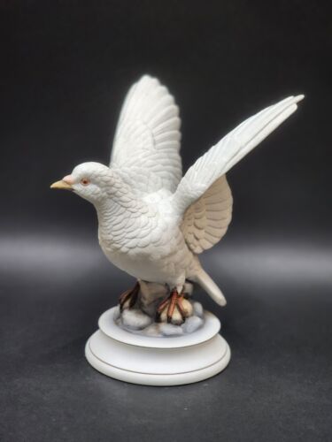 Vintage Andrea by Sadek Porcelain Hand Painted White Dove Figure - Picture 1 of 7