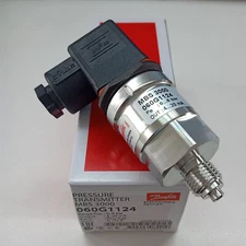 For DANFOSS MBS3000 060G1124 New Pressure Transmitter Free Shipping