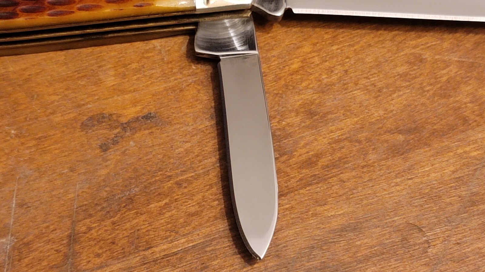 NOS Rough Rider RR1288 Half Hawk Knife Brown Jigged Bone 2 Blade