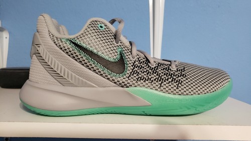 kyrie flytrap ii basketball shoe