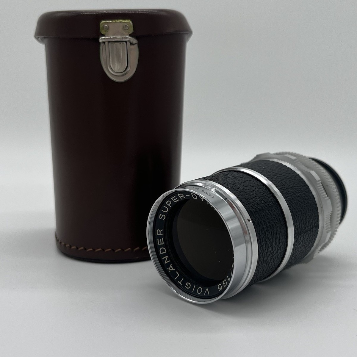 Voigtlander Super-Dynarex f/4 135mm Lens with DKL Mount Caps