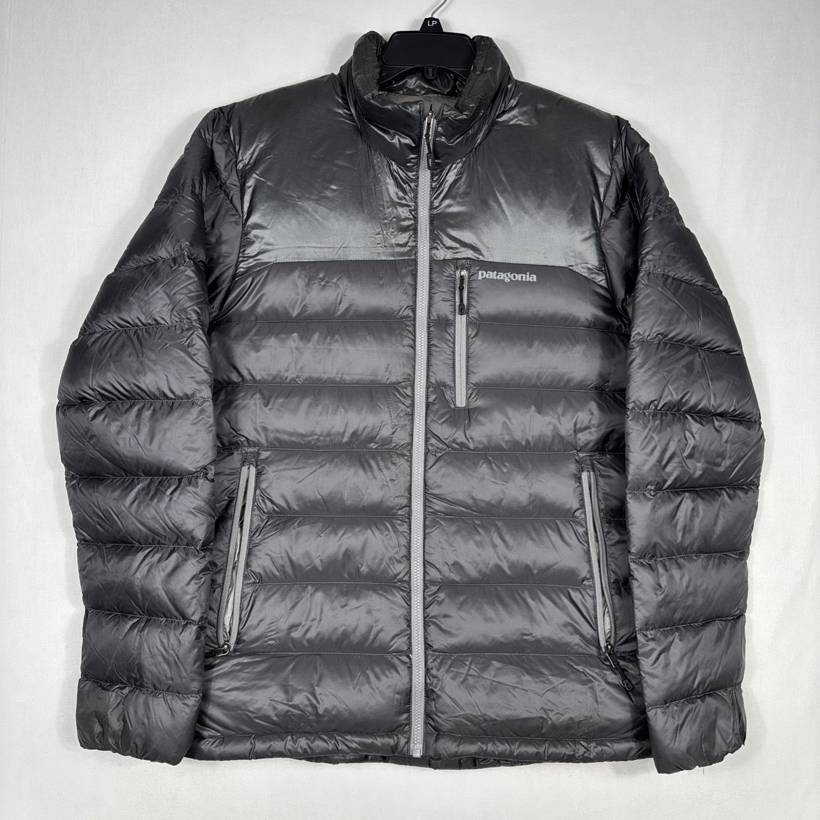 Patagonia Fitz Roy Down Jacket Men's M Black Full Zip Puffer Insulated Hiking