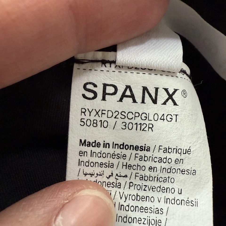 Sujetador bandeau acolchado suavizante XL para mujer SPANX 30112R negro Foto 3 de 3