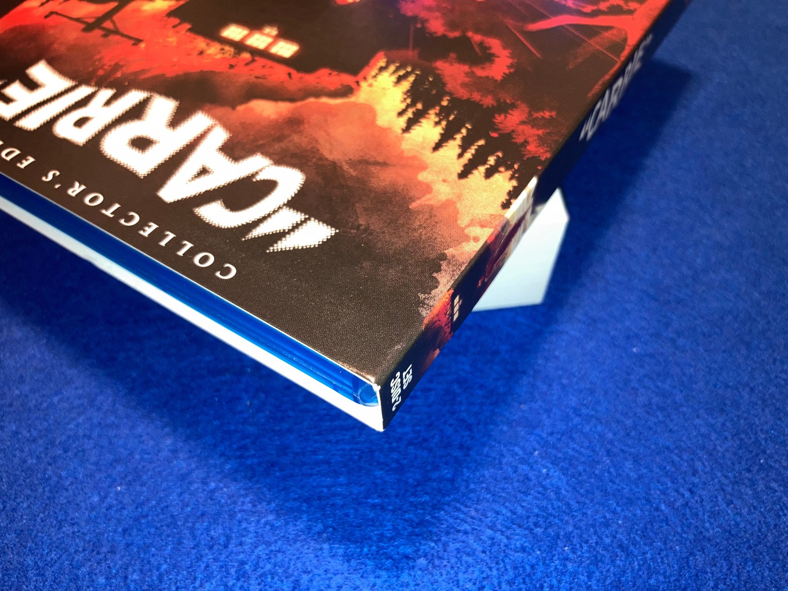 WATCHED ONCE Carrie 40th Anniversary Collector's Edition Blu-ray w/ Slipcover