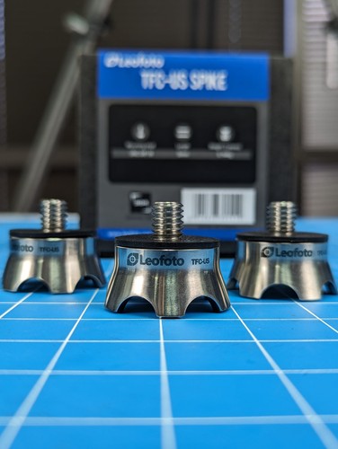 Leofoto TFC-US TFS-US TFS-US-L 3er Set Krallen/Gummi/Spike Füße 3/8" Gewinde - Bild 7 von 22