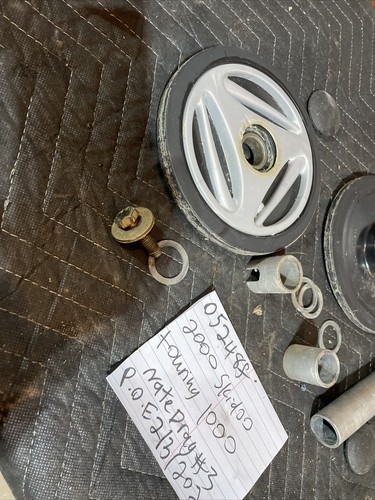 2002 skidoo 1000 bombardier touring rear bogey axle skid parts 052 - Picture 2 of 12