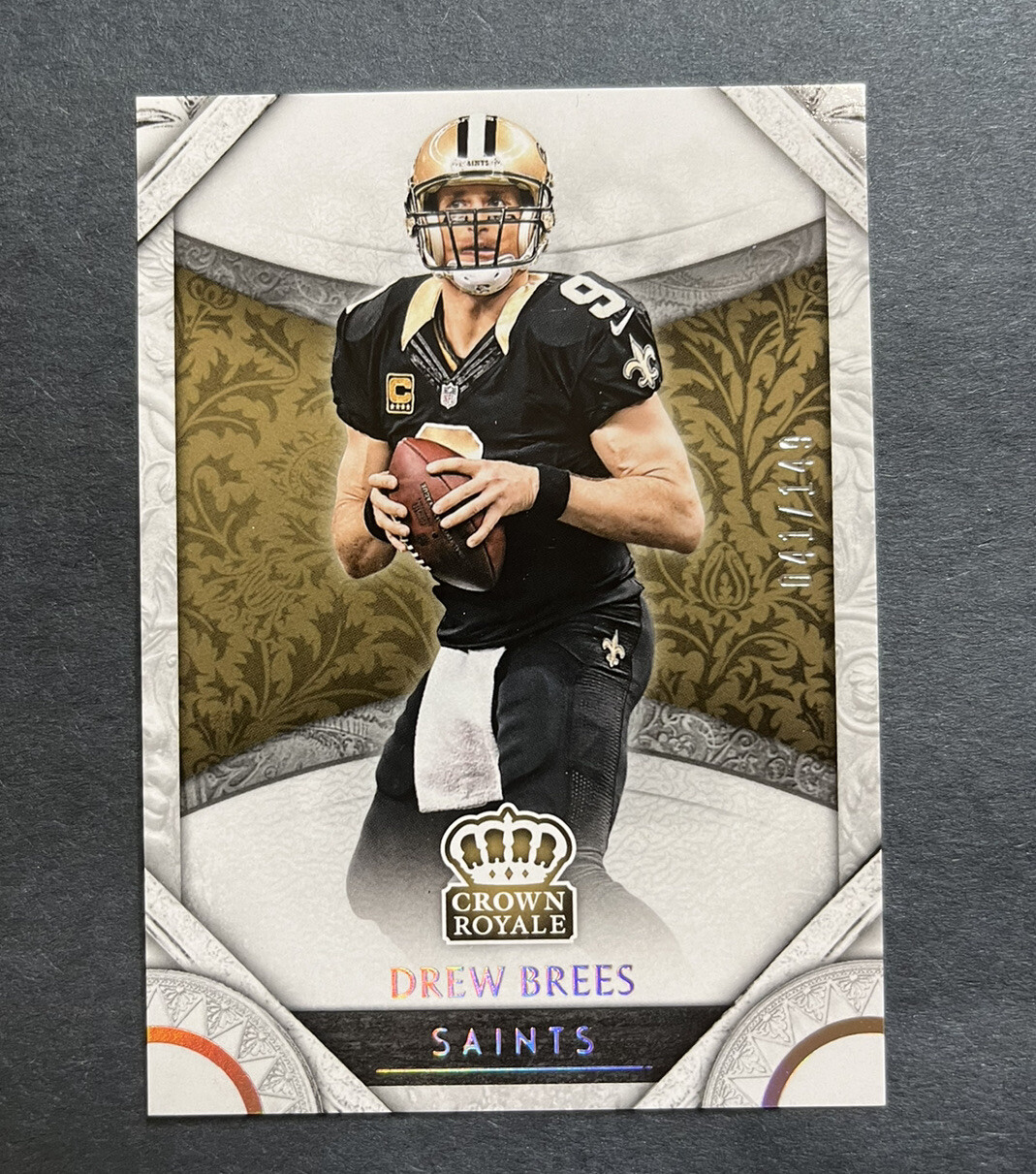 2016 Panini Preferred Retail Crown Royale Holo Gold /149 Drew Brees #30