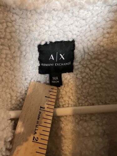 Chaqueta de mezclilla forrada Sherpa Armani Exchange A/X Trucker Junior talla 14A - Imagen 8 de 10