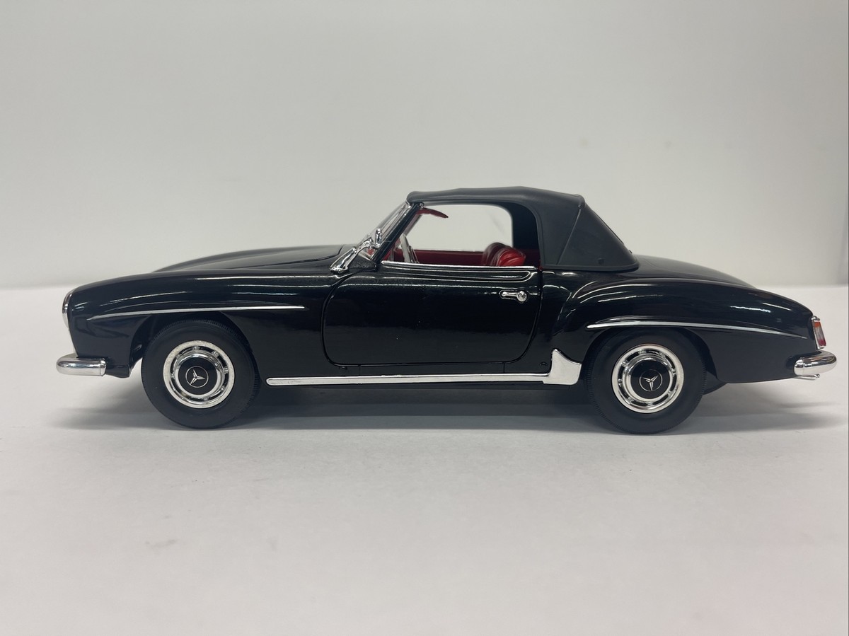 【WELLY】No.2311　MERCEDES-BENZ　190SL　1955 1/24 Welly 1955 Mercedes-Benz 190 SL Open Top (Red) Diecast