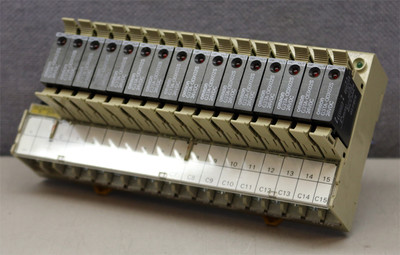 Omron P7TF-OS16 Relay I/O Block with G3TA-ODX02S | eBay