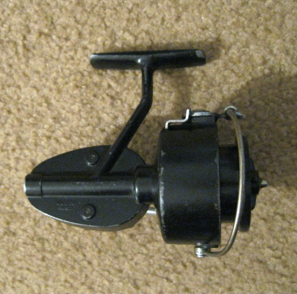 Vintage Garcia Mitchell 300 Spinning Reel ( CLEAN & WORKING ) 2 eBay