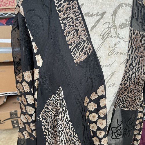 Women’s Kimono Cardigan Duster Sz Medium Sheer Boho Goth Safari Floral Leopard - Picture 9 of 11