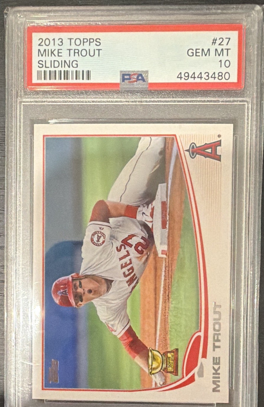 Topps 2013 Topps Mike Trout Sliding #27 Gold /2013 PSA 10 Graded view 1
