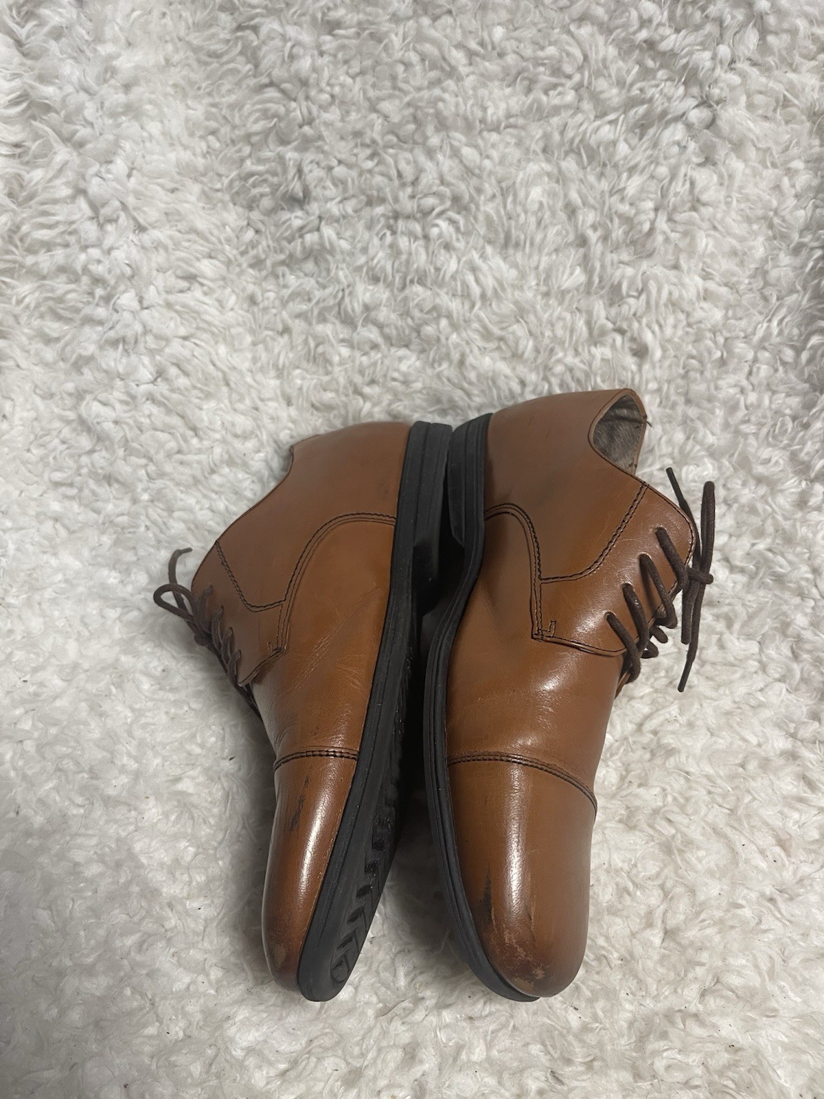 SAOLA Scarpe eleganti da ragazzo Florsheim in pelle marrone chiaro taglia 6M.
