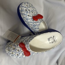 Crocs Hello Kitty 50th Anniversary Blue Glitter Siren Clog Mens 13 NWT