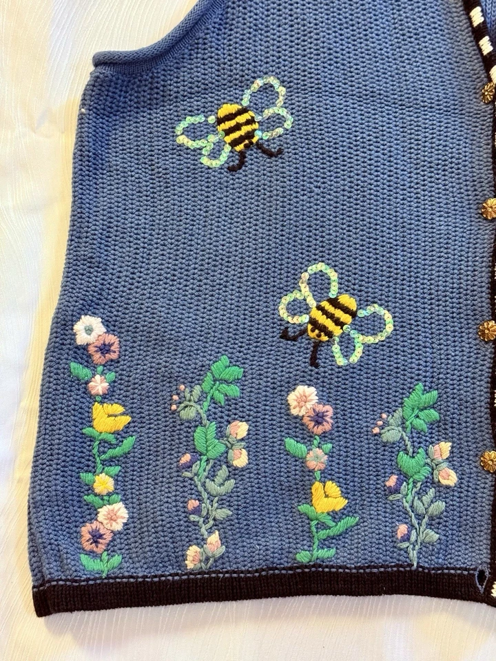 The Quacker Factory Sweater Vest 1X Bumble Bee Embroidered Floral Grannycore Y2K - Image 2 of 4