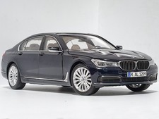 1:18 BMW 2016 7 Series 750Li Imperial Blue BMW Official Edition