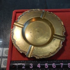 Vintage Ashtray Brass Hollywood Round India 2622