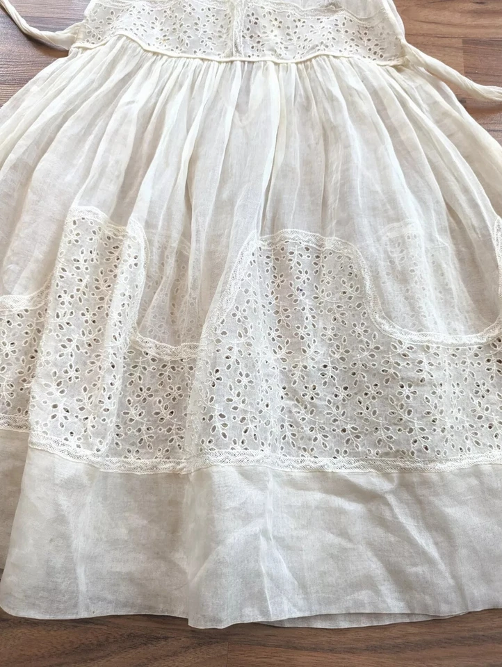 Antiguo vestido transparente vintage años 50 organza ojales encaje comunión falda completa  Foto 4 de 4