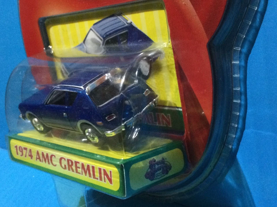 2005 MOTOR MAX FRESH CHERRIES 1974 AMC GREMLIN BLUE USA 2-DOOR SUBCOMPACT - Image 4 of 4